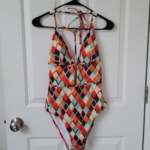 Geometric Print Plunging Neckline OnePiece Swimsut